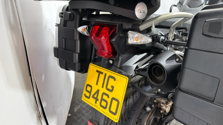Triumph Tiger 800 (12MY)